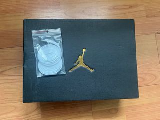 Air Jordan 1 Mid Obsidian Azul Blanco