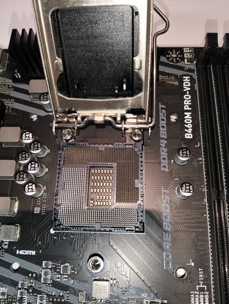 MSI B460M PRO-VDH LGA1200 mATX Placa Base | Tarjeta Madre afbeelding 4