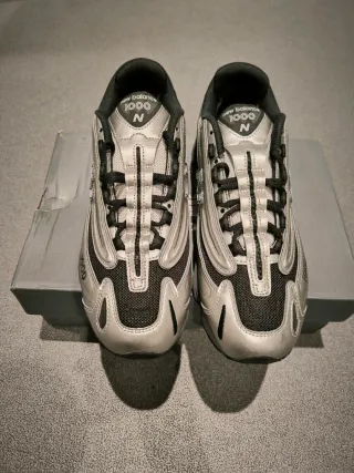 Zapatillas New Balance 1000 Plata y Negro