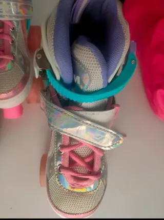 Patines niña talla 34 arcoíris