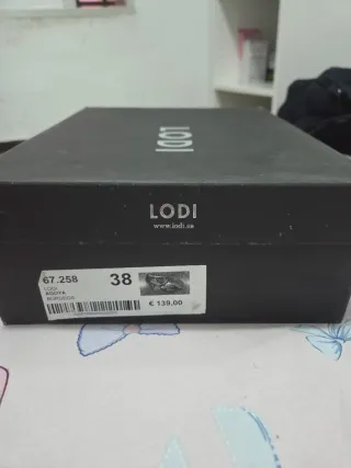 Sandalias Lodi Piel Serpiente Tacon Alto