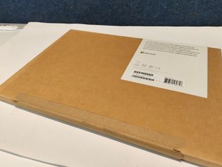 Funda Teclado Platino QWERTY para Microsoft Surface Go