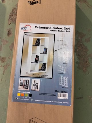 Estantería Kubox 8 huecos blanca 153×76×29 cm