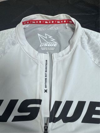 Maillot Ciclismo USWE Blanco y Negro