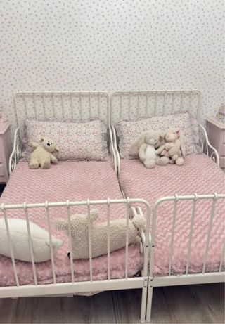 2 Letti singoli Ikea allungabili + reti materassi