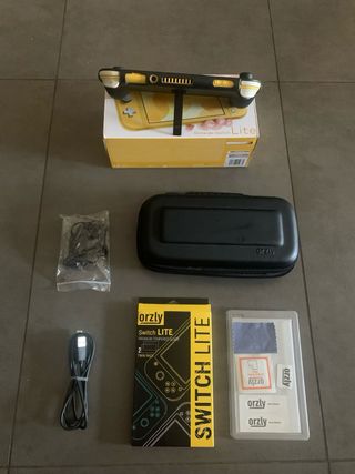 Nintendo Switch Lite Amarillo sin usar