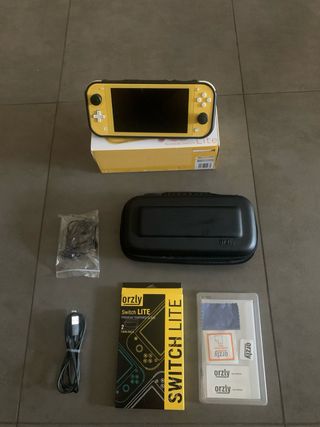 Nintendo Switch Lite Amarillo sin usar