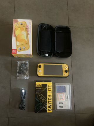Nintendo Switch Lite Amarillo sin usar