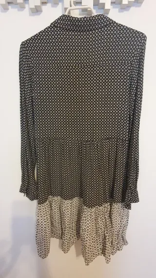 Vestido Superdry estampado