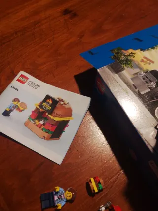 LEGO City 60404 Burger Van