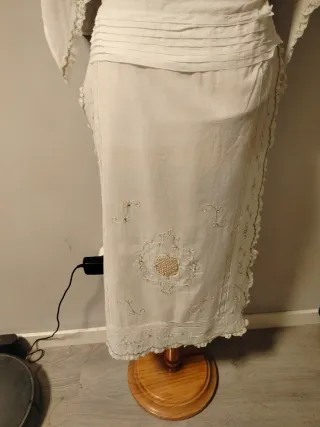 Manteletas de fallera bordadas