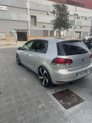 Volkswagen Golf 2009