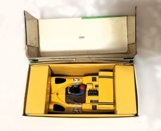 Coche de slot Scalextric EXIN Chaparral GT.