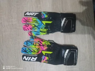 Guantes Portero Rinat Asimetric Talla 4