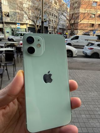 iPhone 12 mini verde
