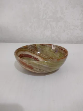 Ciotola in onice verde e multicolore