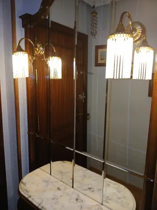 Mueble de entrada madera y mármol