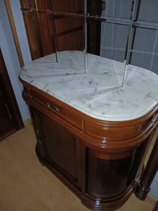 Mueble de entrada madera y mármol
