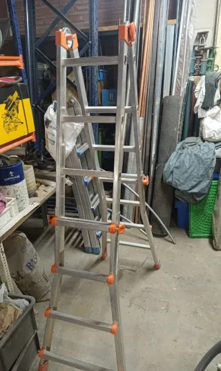 Escalera multiusos aluminio naranja