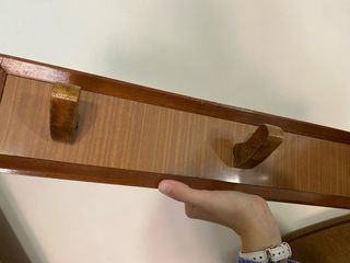 Perchero de madera con 3 ganchos