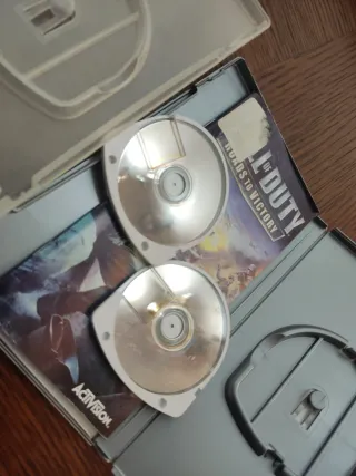 Call of Duty: Roads to Victory PSP + Commander