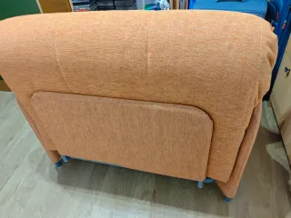 Sofá cama 90cm naranja seminuevo