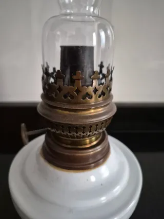 Lámpara de aceite antigua Quinque