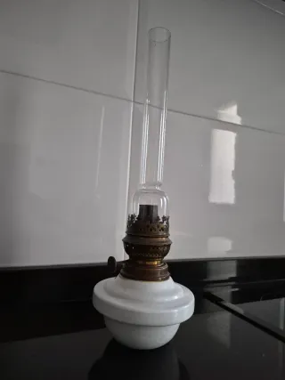 Lámpara de aceite antigua Quinque