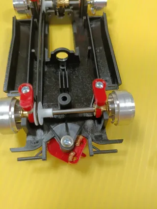 ENVÍO Chasis Lancia Delta S4 SRC