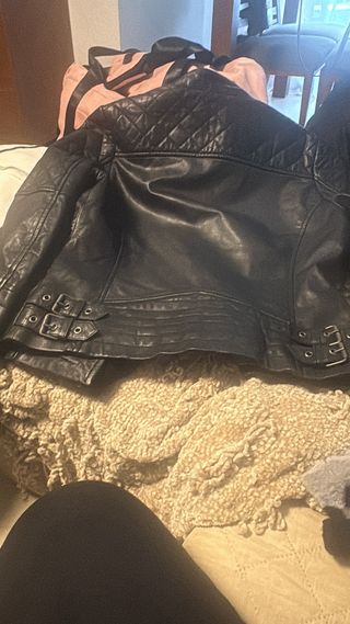 Chaqueta de piel negra mujer