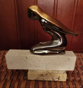 Figura Galos oro y platinado ley