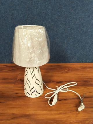 Lámpara de escritorio VARAKA