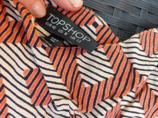 Topshop Estampado Geométrico Talla L