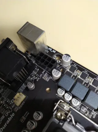 Placa Base Gigabyte GA-B85M-D2V PRO-SI LGA1150