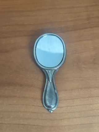 Specchietto vintage ovale da borsetta