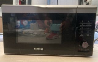 Horno Microondas Grill Samsung MC28M6055CS.