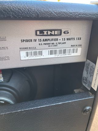 Amplificador Line 6 Spider IV 15w