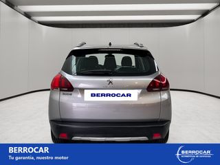 Peugeot 2008 Allure PureTech 110 S&S 6 Vel. MAN