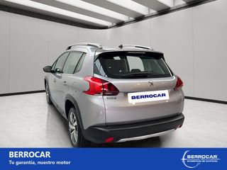 Peugeot 2008 Allure PureTech 110 S&S 6 Vel. MAN