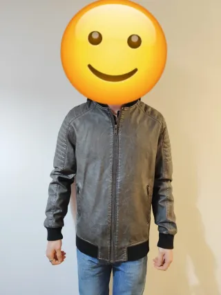 Cazadora polipiel gris hombre Primark