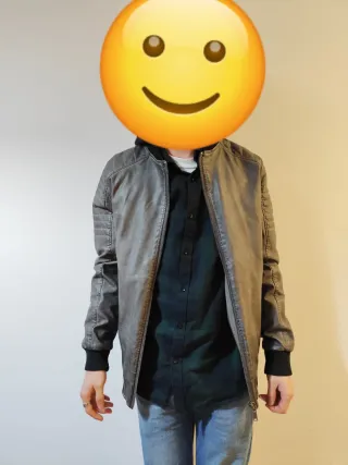 Cazadora polipiel gris hombre Primark