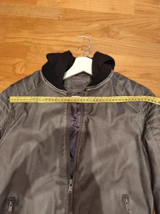 Cazadora polipiel gris hombre Primark