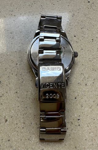 Reloj Casio Plateado