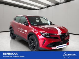 Alfa Romeo Junior Ibrida Intensa 108kW (145CV)