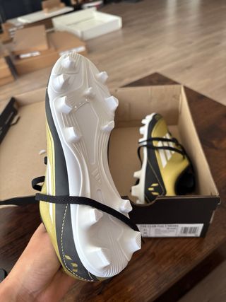 Botas Fútbol Adidas Doradas Talla 35 Nuevas