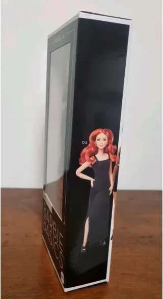 Barbie Basics Model 01