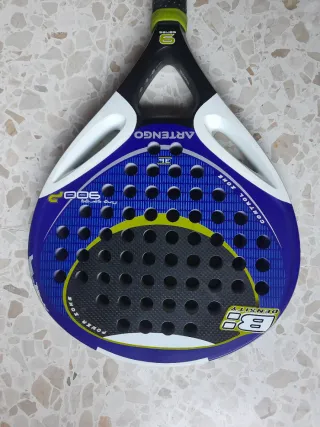 Pala de pádel Artengo 900