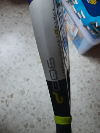 Pala de pádel Artengo 900