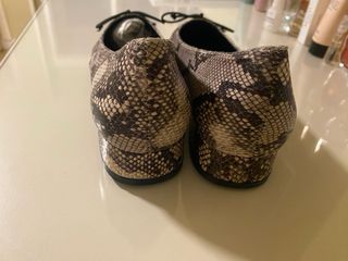 Manoletinas BENAVENTE piel serpiente