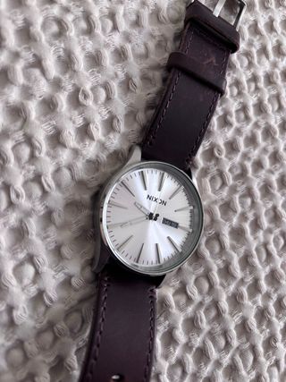 Reloj Nixon Plata y Marrón